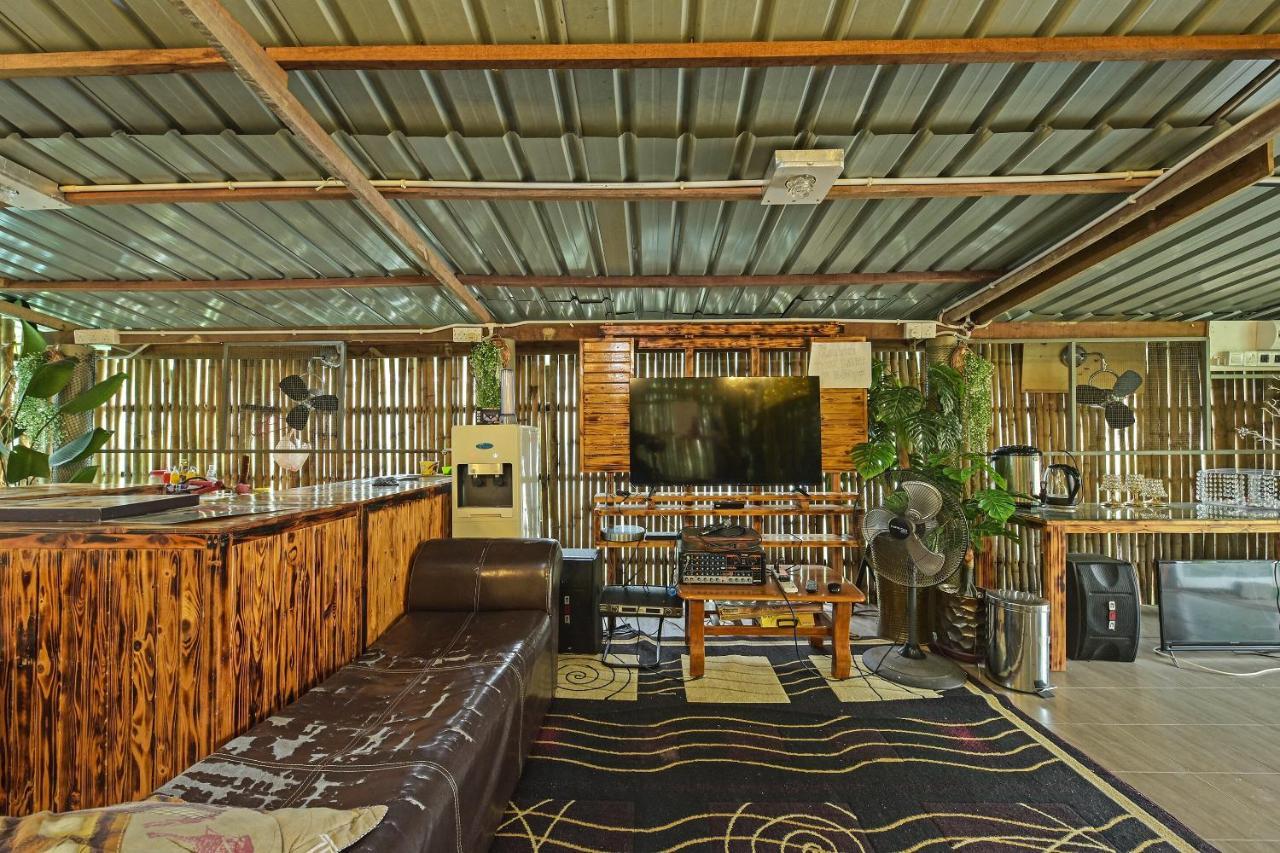 Oyo 90636 Teratak Zakiah Chalet Джерантут Екстериор снимка