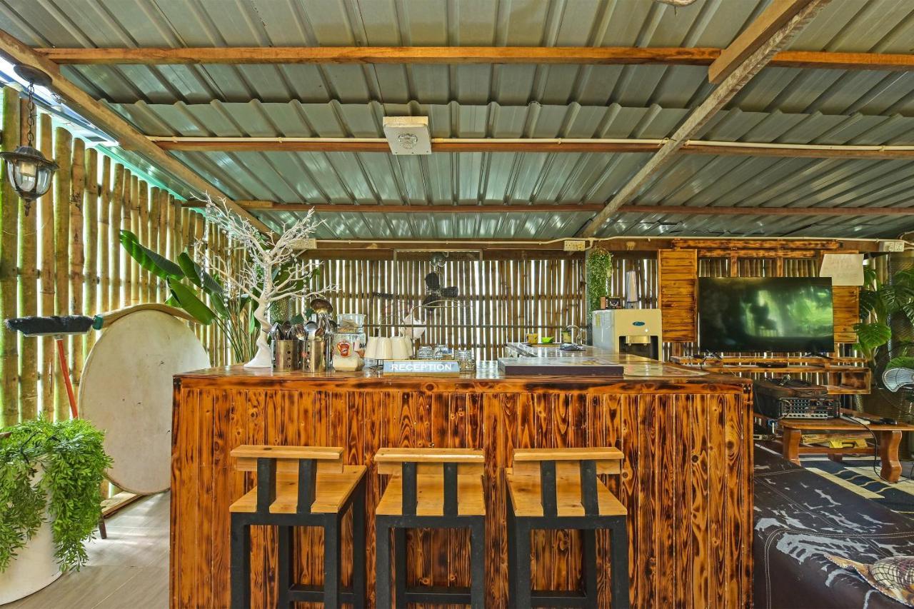 Oyo 90636 Teratak Zakiah Chalet Джерантут Екстериор снимка